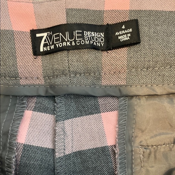 Elegant Pink and Gray Plaid Pantsuit with Soft Fabric - Picture 4 of 9